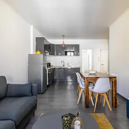 Beautiful In The Center - 2br 6p - شقة *