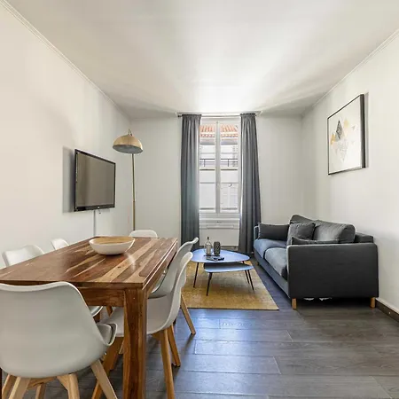 شقة Beautiful In The Center - 2br 6p - كان